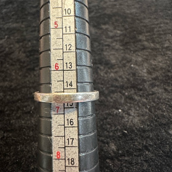 Marcasite 925 Silver Ring - Picture 3 of 3